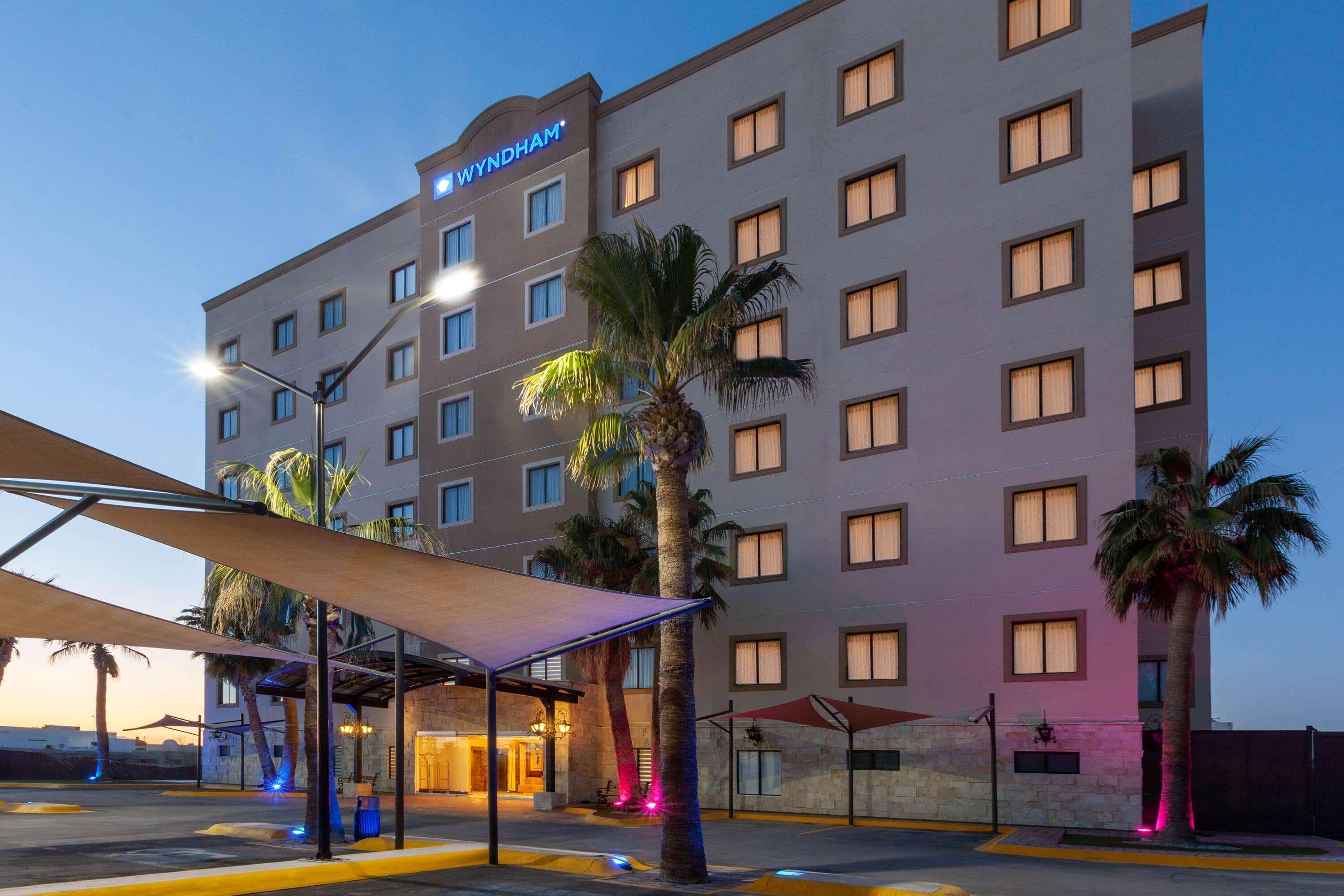 Hotel Wyndham Torreón Exterior foto