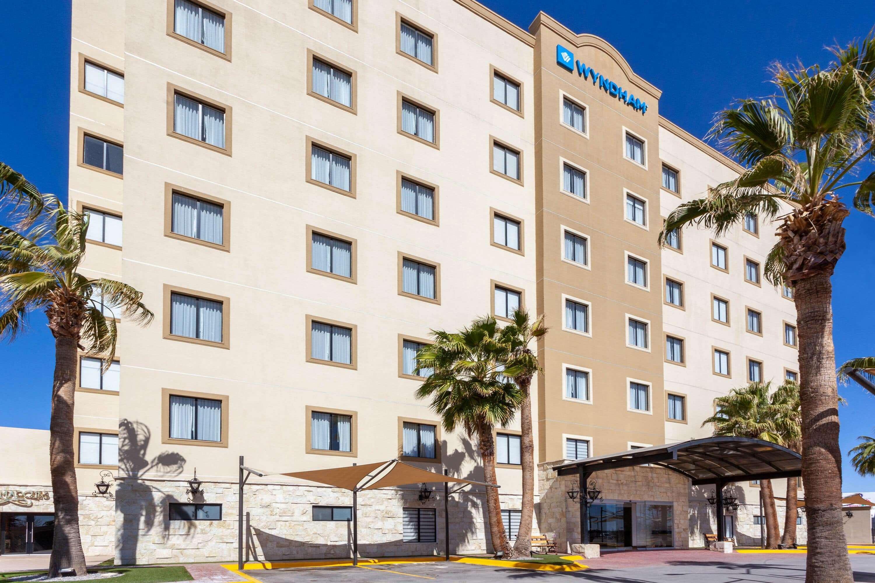 Hotel Wyndham Torreón Exterior foto
