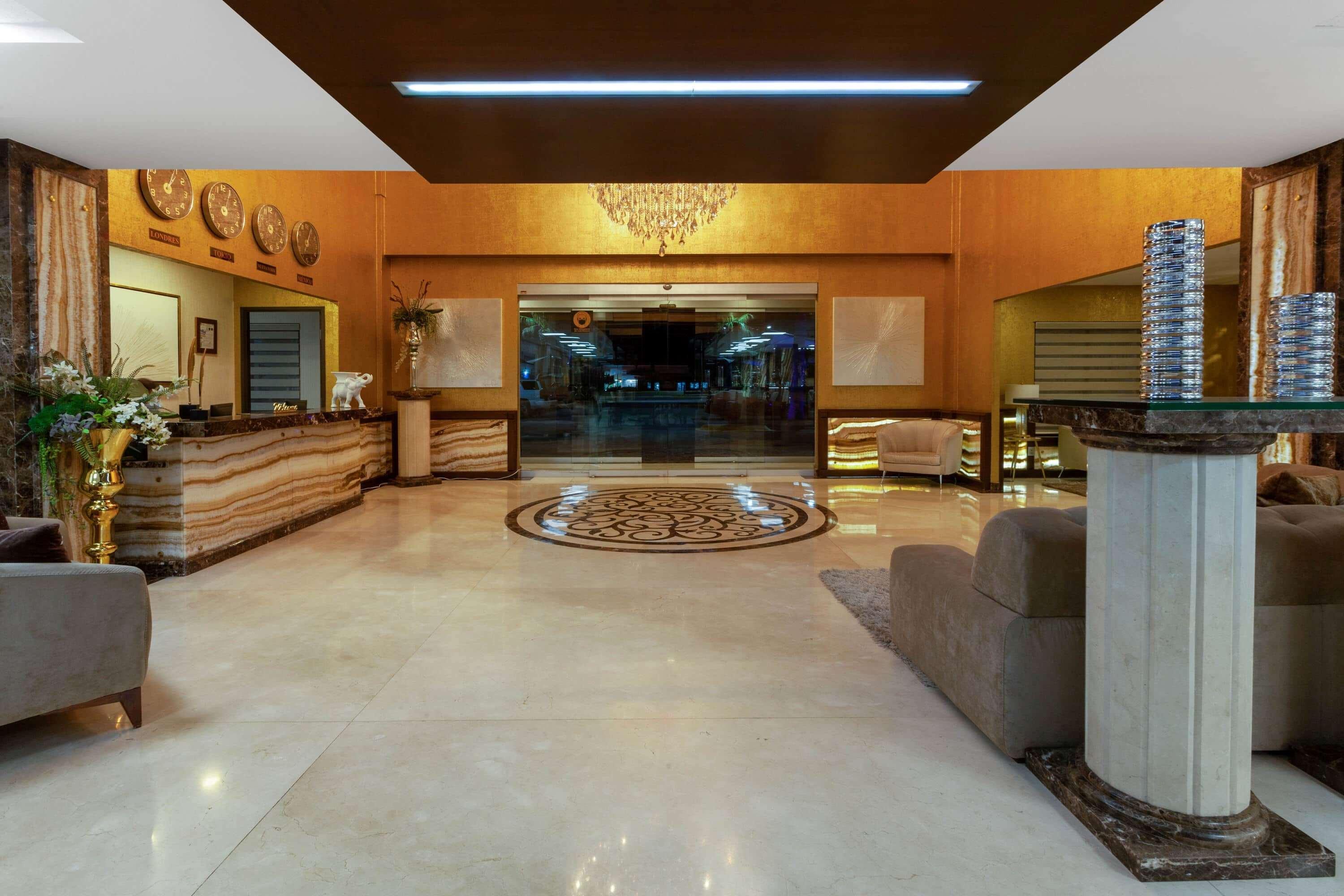 Hotel Wyndham Torreón Exterior foto